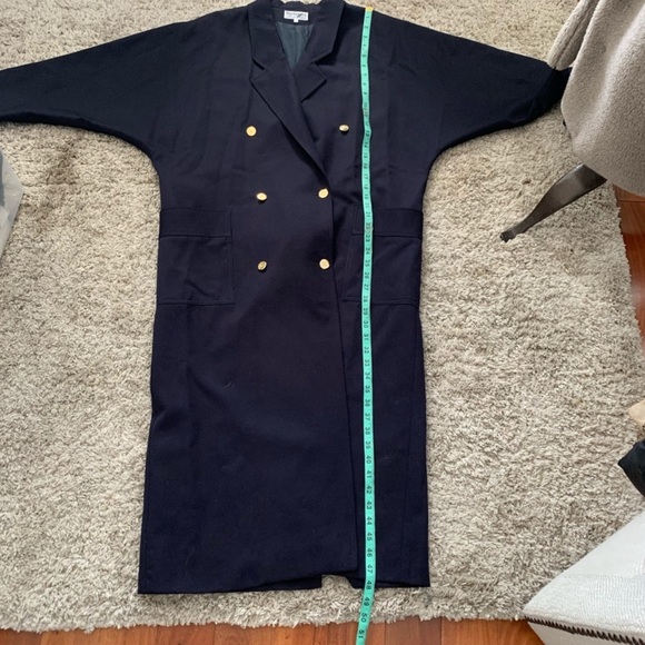 Burberry Vintage Wool Trench Coat   Double-Breasted Design 12 - Picture 13 of 15